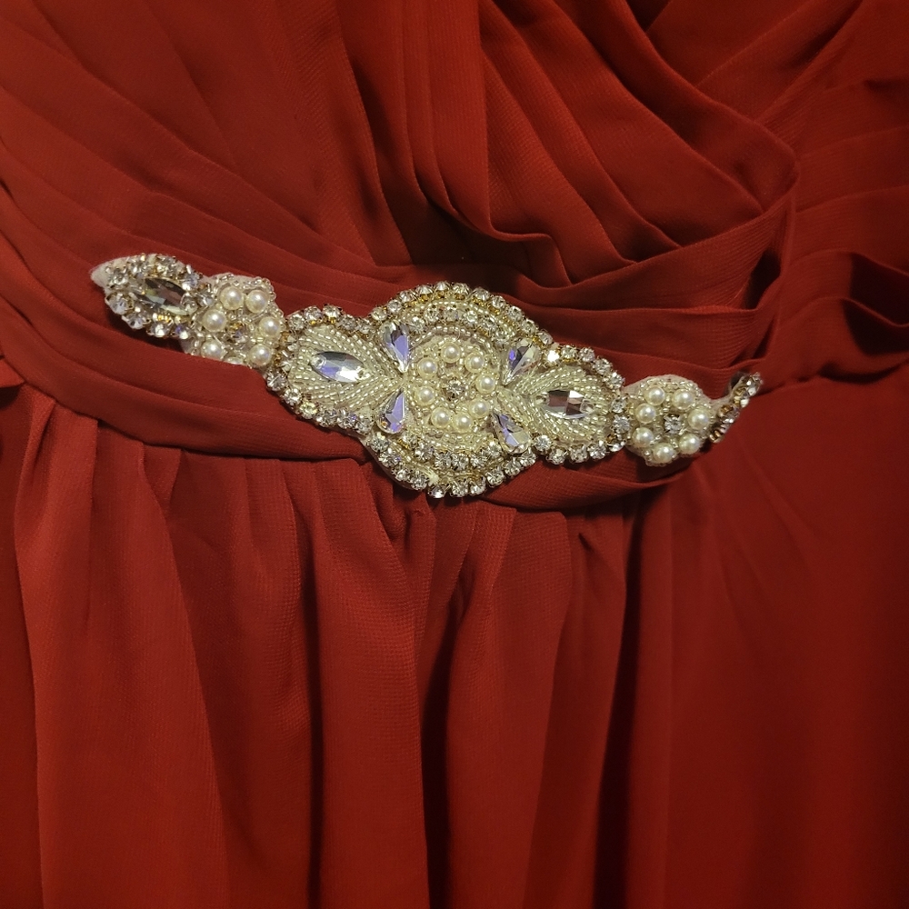 Formal dress size 20 red